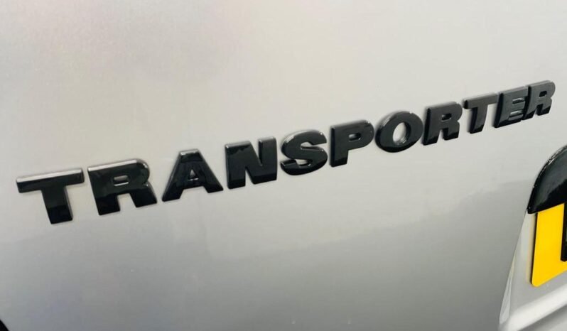 Volkswagen Transporter Shuttle 1.9 TDI T30 SE L3 H1 4dr full