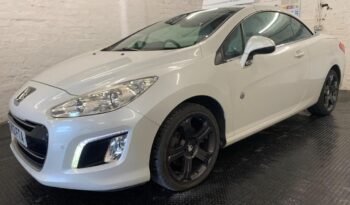 Peugeot 308 CC 2.0 HDi Roland Garros Euro 5 2dr full